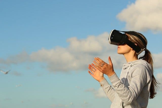virtual reality exposure therapy to overcome fear of heights