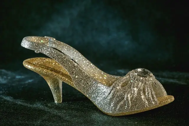 kitten heels sparkling gold