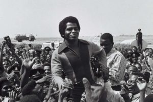 how tall was james brown